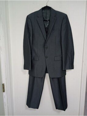 Calvin Klein Mens Charcoal Gray Suit 36R Jacket & Pants Polyester Blend